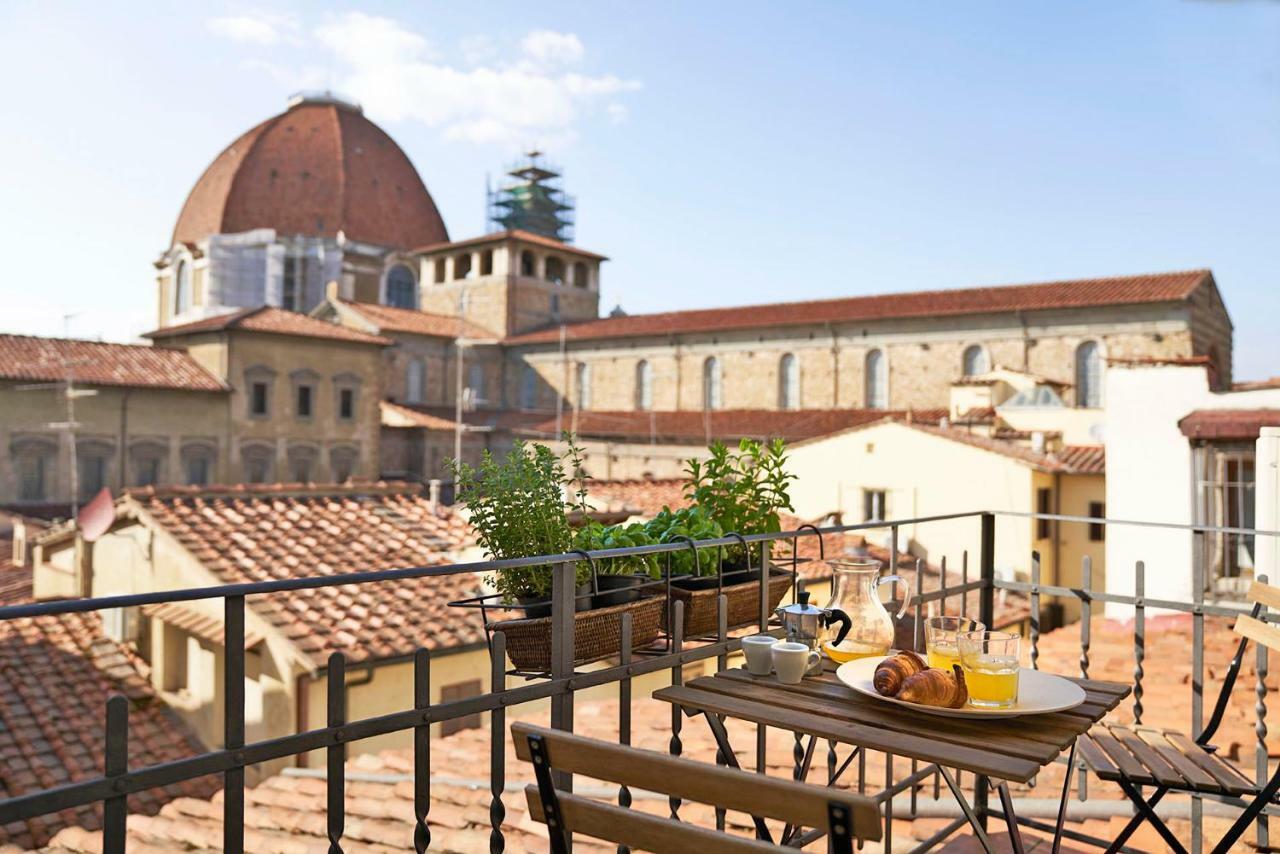 One Of A Kind Near The Duomo W/Balcony Palace Apt Florencia Exterior foto