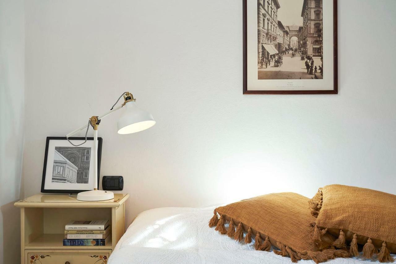 One Of A Kind Near The Duomo W/Balcony Palace Apt Florencia Exterior foto